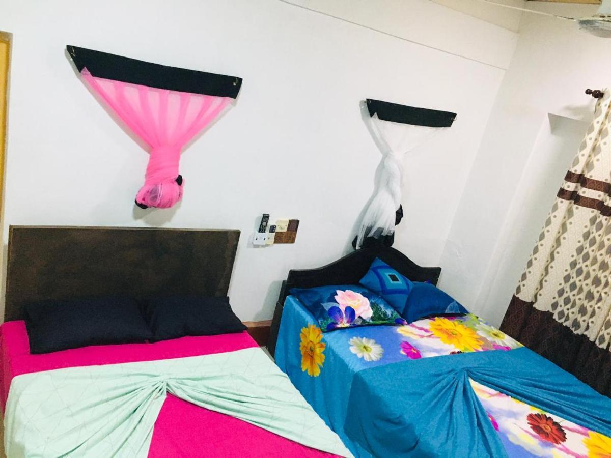 Bathiya Tourist Guest Anuradhapura Hotel Eksteriør billede