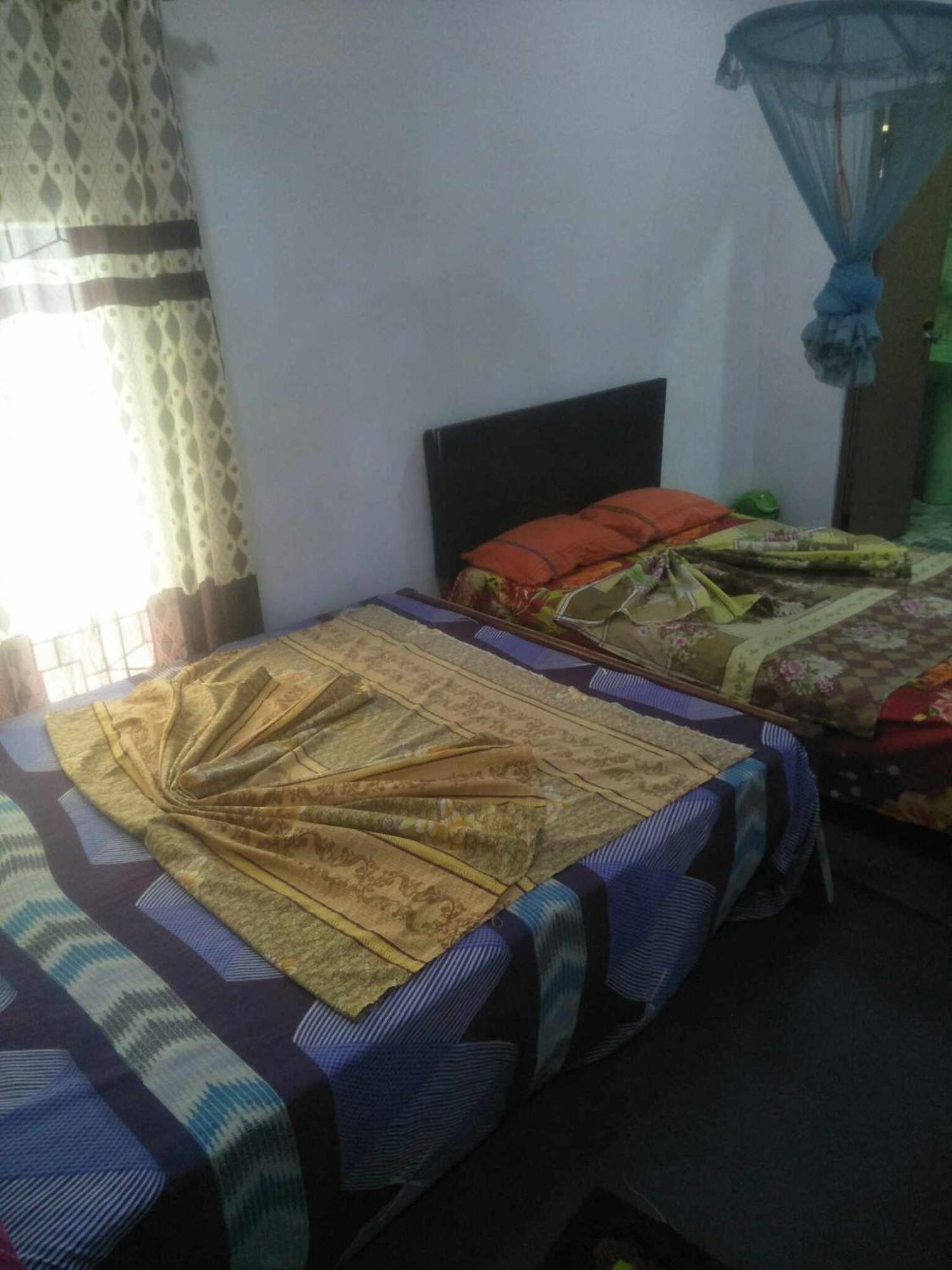 Bathiya Tourist Guest Anuradhapura Hotel Eksteriør billede
